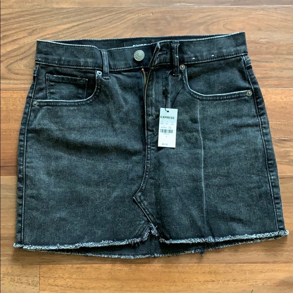Express black denim skirt
